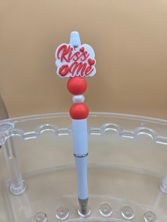 Kiss Me Beaded Pen 2